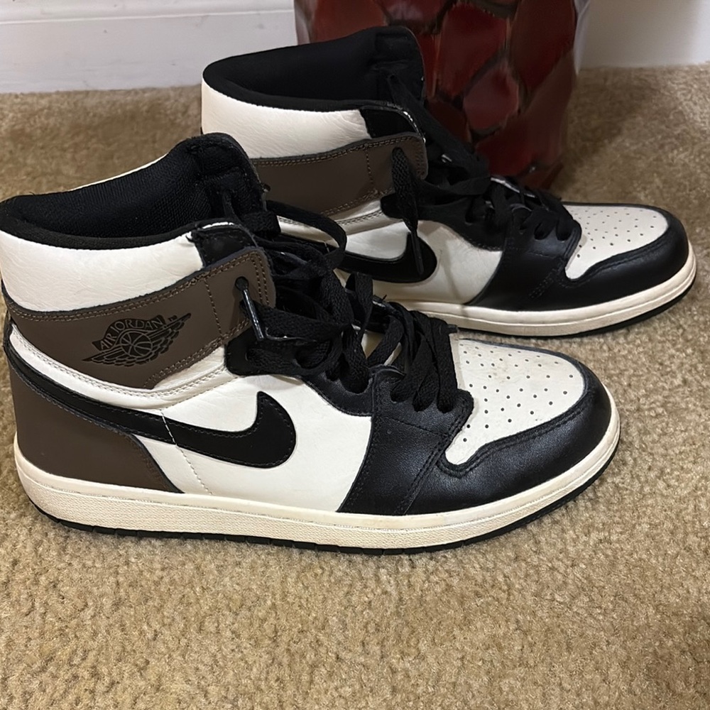 Nike Jordan 1 Retro High OG dark mocha